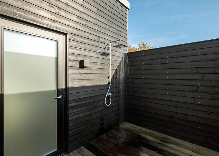 Дом отдыха In With Sauna *